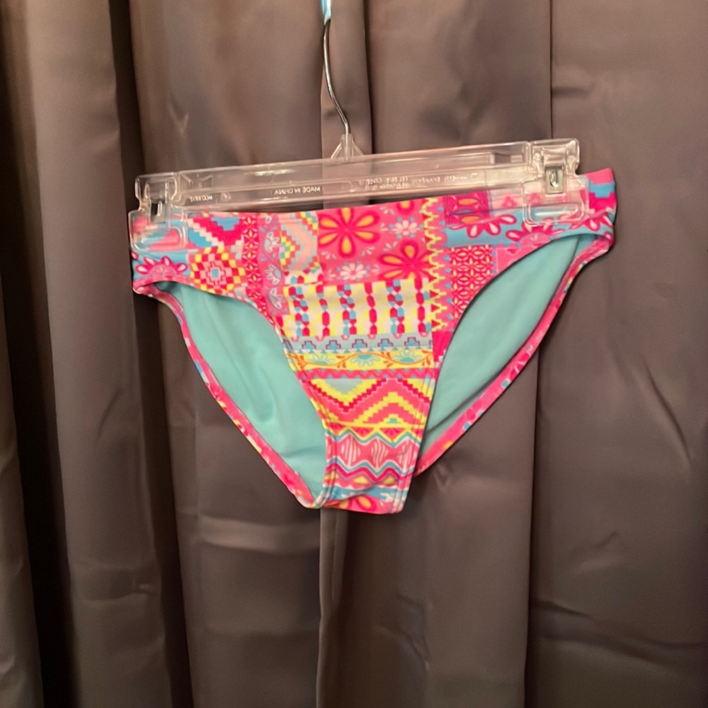 GREAT CONDITION BARELY WORN ‼️BIKINI BOTTOM ONLY‼️